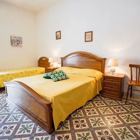 Casa Anastasia * Tresnuraghes